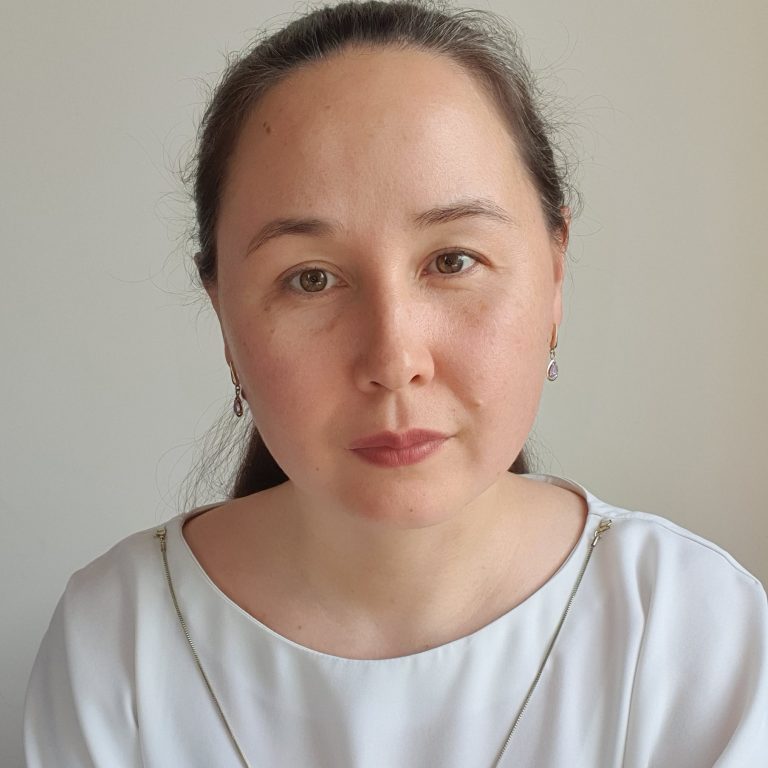 АЛЮКОВА Любовь, психолог